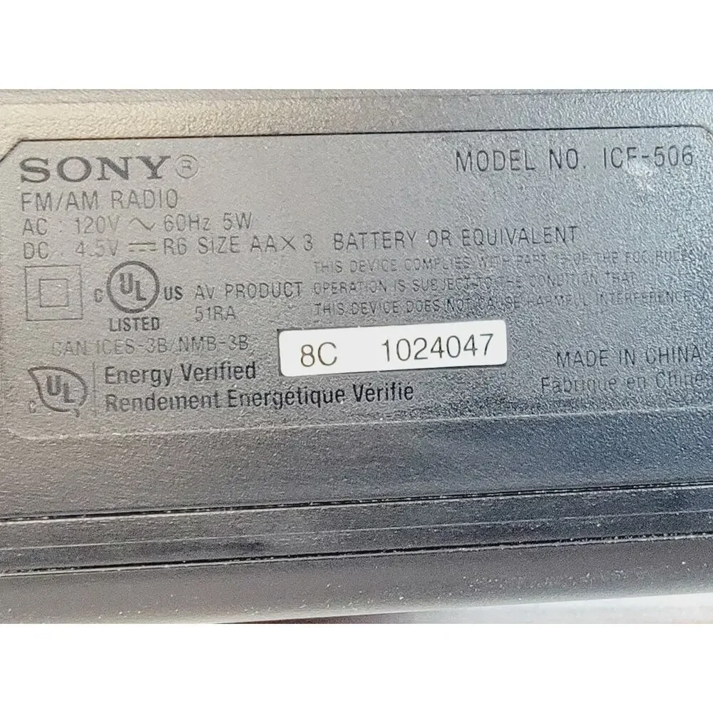 Sony ICF-506 Analog Tuning Portable FM/AM Radio Tested Excellent